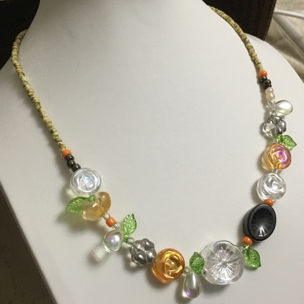 Boho Floral Leaf Necklace